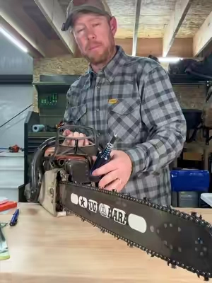 2pcs Chainsaw Bar Greaser #chainsaw #grease #greasegun #TikTokshopbacktoschool #arborist 