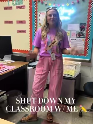 we made it through the first full week!!! I hope everyone had the BEST week ever!! 🤭🩷⭐️✏️🥰 #teach #classroom #teacher #teachersoftiktok #school 