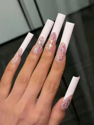 Sparkle on your fingertips, shine deep in my heart💅✨FL#nail #pressonnails #nailsartvideos #nailsdesign #diynails 