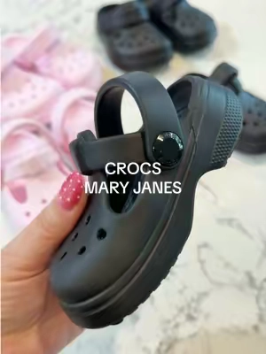 The cutest Mary Jane Crocs for baby & toddler girls 💖 #crocs #babyshoes #toddlershoes #kidscrocs #girlmom