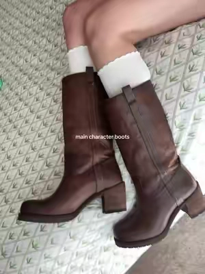 the prettiest leather boots ever #bootbarn #leatherboots #brownboots #brownleatherboots #fallboots 
