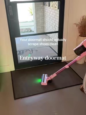 Raised texture that helps stop the mess at the door. #Doormat #EntrywayMat #DirtTrapper #HomeEssentials #EntrywayIdeas