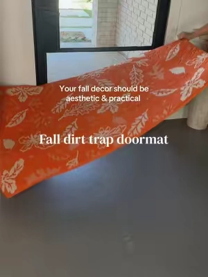 Fall doormat perfect for busy entryways #FallDoormat #FallHomeDecor #EntrywayDecor #DirtTrappingMat #FallDecor