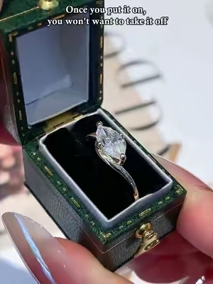 Once you put it on, you won't want to take it off #moissanite #jewelry #ring #backtoschoolshopping #affordablefashion 