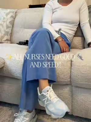 Love these so much.  @Fly Kicks  if you are meeting a women’s size just size down one and a half.  #newbalance  #9060 #fallfashion  #nurses  #TikTokshopbacktoschool 
