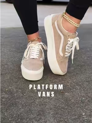 these platforms are 🔥 #vans #platformshoes #suedeshoes #BacktoSchool 