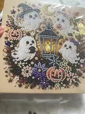 Perfect for girls night or family night #halloween #backtoschool #spookyseason #diamondart 