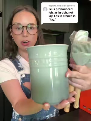 Replying to @jlaw5252 how did I do?? I try to pronounce it how the French do but it’s burned into my brain as lay since I speak English not French… #lecreuset  #qvc  #qvcloyaltyprogram 
