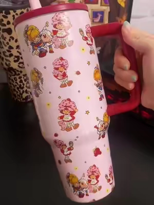 Thermoses for hot or cold drinks that you'll love 💕     #thermoses #cup #tumbler #tumblersoftiktok #viral 