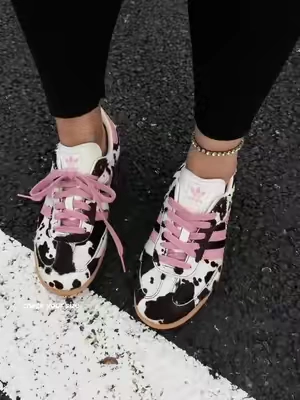 Super cuteee!!! 💗💗💗 #adidas #samba #flykicks #cute #pretty 