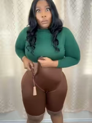 Snatched without the struggle! 🍑 Seamless fabric hugs your body beautifully. Smooths the tummy and gives your butt a gorgeous lift. Comfy enough for all-day wear! #ShapellxNewArrivals2026 #TikTokshopbacktoschool #shapellxshapewear