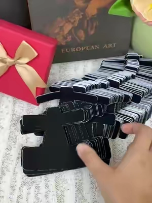 Mis pies necesitaban este pequeño apoyo #bunioncorrector#foottape#summerwins#dealsforyoudays#TikTokShopDealsforYouDays