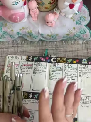 I only use microns for my layouts#TikTokShopCreatorPicks #TikTokshopbacktoschool #BackToSchool #BulletJournal #journaling 