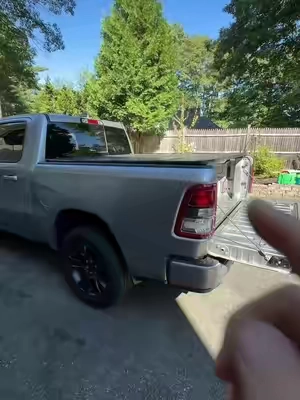 Tonneau cover#pickuptruck #trucks #ram #ram1500 #tonneaucover 