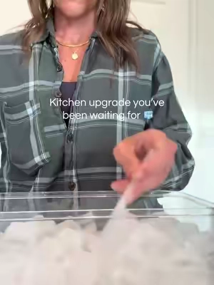 It’s amazing how something this simple can make your freezer feel so much more organized #KitchenOrganization #IceCubeTray #FreezerOrganization #KitchenEssentials #HomeFinds 