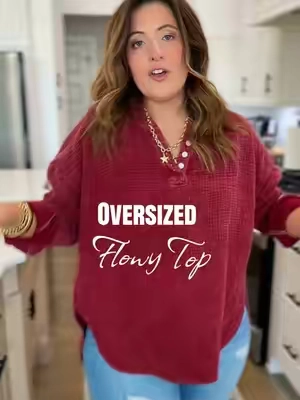 Cute, oversized, and tons of color options in this top! @DOKOTOO-US #falloutfitinspo #TikTokshopbacktoschool #fallootdinspo #leggingsoutfit #oversizedtshirt 