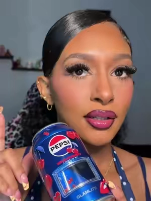 Glamlite cherry pepsi lip kit 1000/10 #glamlite #lipcombo #lipkit #pepsi 