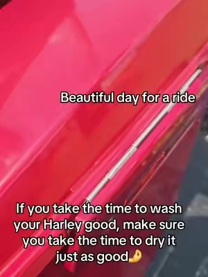 We have used this on the driveway on the sidewalks. We’ve blow leaves with it, and now he is drying his Harley Davison with it.🙌👏#harleydavidsonlifestyle #harley 