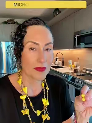 Micro Ingredients Berberine gran Alcaloide que apoya a los receptores de la superficie de la célula a que sean más receptivo es a lA glucosa por ese ayuda con insulina siempre Consulta con tu experto De salud #mayaholistcbeauty #microingrecientsberberine #naturopata🍃 #TikTokSopSummerSale @Micro Ingredients 