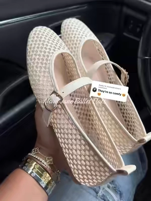 Replying to @shanastevenss the comfiest flats ever Girlie! 🤍🎀 & the details🤩 @Cushionaire  #maryjaneshoes #balletflats #meshshoes #womensshoes #cushionaire 