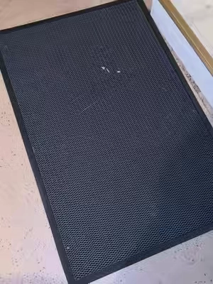 This is a mat. #tiktokshopsummerturnup #tiktokshopsummersale #tiktokshopcreatorpicks #honestreview #floormat 
