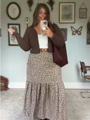 Fall is calling my nameeee 🍂 #fallfashion #falloutfits #curvyfashion #plussizefashion #backtoschool 