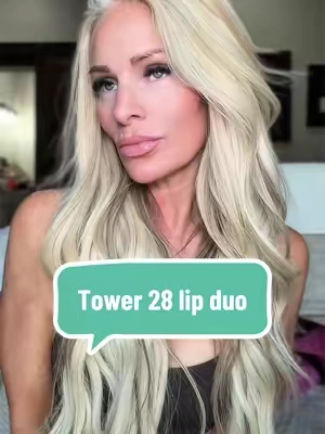 The perfect lip duo! @Tower 28 Beauty #tower28 #lipcombo #lipduo #lipliner #lipgloss 