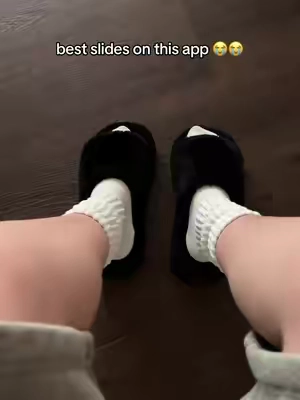 10/10 cozy #fuzzyslides #slippers #mensfashion #viral 