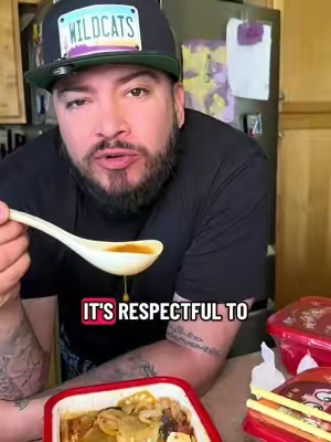 This self-heating hot pot noodle bowl cooks itself without a stove or microwave 🤯 Just add water, activate the heating pack, and you’ve got a steaming hot bowl of noodles ready for the ultimate mukbang. Perfect for spicy noodle lovers and Asian food fans.  #Mukbang #SelfHeatingHotPot #HotPot #creatorsearchinsights #hotpotdiy 