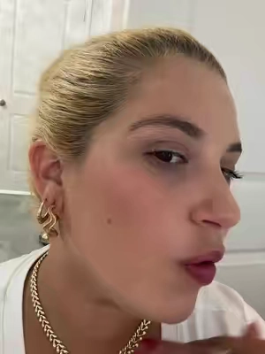 7674397368141270285
