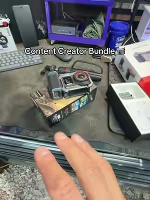 Best upgrade for any content creator. Flip up screen so you can actually see yourself in frame! Plus this grip makes this thing feel amazing in hand. Grab yours while it’s in stock!  #contentcreator #Vlog #actioncamera #leica #insta360 @insta360 official  
