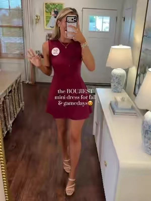 So many good colors too 🏈 ! And SO affordable! PERFECT for fall and the holidays coming up!😍 wearing size M and I'm 5'9! #affordablefashion #boujeeonabudget #lookforless #bamafootball #gamedayoutfit 