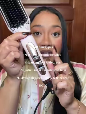 The best hair tool especially for touching up your BLOWOUT! ☺️👏🏽 #langehair #heatedbrush #straighthair #straighteningbrush #thermalbrush 