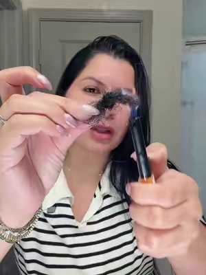 Cabello más protegido y con apariencia más suave ✨ Este dúo OGX Bond Protein Repair combina un sérum sellador con un spray protector de calor para ayudar a cuidar el cabello expuesto al secador, plancha y otros daños diarios.  Ideal para dejarlo más manejable, con brillo y sin sensación pesada. 💗 #OGX #HairCare #CabelloDañado #ProtectorDeCalor #TikTokShop @OGX Beauty 