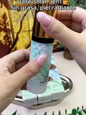 SPF50+ PA+++ prebase, hidrata y unifica tu piel🥳#tiktokshop#fyp #makeuptutorials #tiktokshopstockup #SohoChic