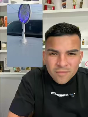 Está raqueta electrónica es increíble #flyswatter #mosquitos #electricbugzapper #swatter #dealsforyoudays 