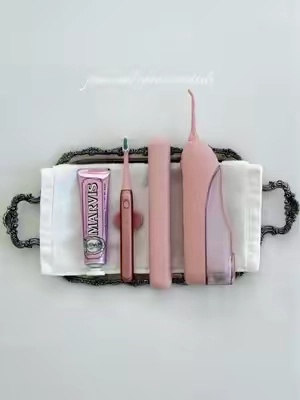 #Toothbrush #WaterFlosser #OralCare #Aquasonic #cleangirlaesthetic 
