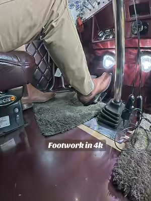 @Xtra Direct edge pro footwork footage in 4k. . . . #fyp #truckdriver #actioncamera #trucking #cowboyboots 