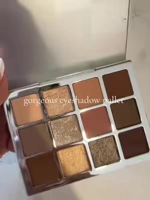 stunning  #makeup #grwm #beauty #fashioninspo #fall 