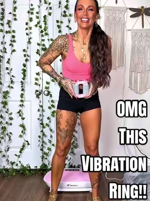 The bloating relief this little vibration ring has given me is UNREAL 🙌🏼 And I’ve only been using it for 2 weeks… excited to see what else I notice! 👀 @MERACH #vibrationplate #bloatingtips #lymphaticdrainage #vibrationplateworkout #homefitness 