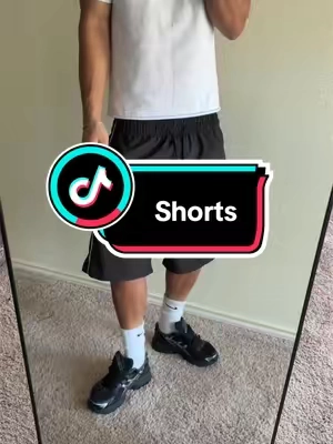 Luv these shorts #fashiontiktok #affordablefashion #shorts #baggyshorts 