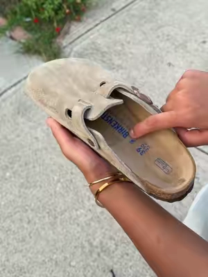 BIRKENSTOCK Boston Clogs, Birkenstock Sandals, Birkenstock Arizona, matching birkenstock, sanding birkenstock, birkenstocks charm, Birkenstocks kids, men wearing birkenstock, New birkenstock clogs, different birkenstocks, Birkenstock bends #creatorsearchinsights #birkenstocks #sandals #freesample #arjunchuwan @Tillys 