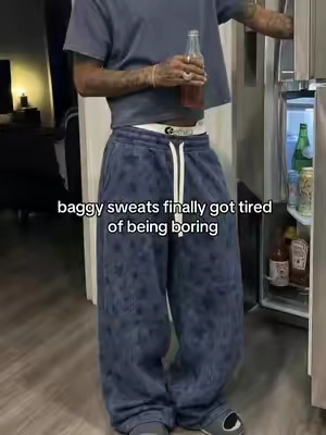 stars + faded blue did enough #sweatpants #baggypants #bluepants #mensfashion #OOTD 