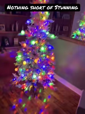 This tree is stunning, beautiful right out of the box! Bright colors or white, several colors and modes. The flocking is perfect! #christmastree #christmas #christmasdecor #tiktokshopcreatorpicks #backtoschoolshopping 