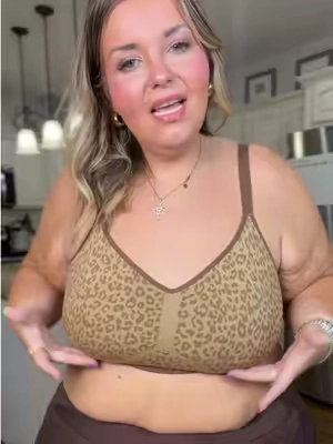 So soft, stretchy, and comfortable!!! A must have bralette for the girlies that like to be comfy!! #tiktokshopcreatorpicks 
