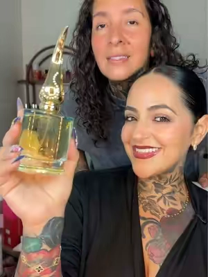 Fragrance review: Al Absar Mudiya Perfume @mascdbyivy  #alabsarperfumes #mudiyaperfume #fragrancereview   #creatorsearchinsights 