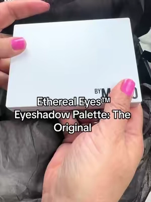 Ethereal Eyes™ Eyeshadow Palette: The Original  . Hermosas sombras con mucha pigmentación colores neutros elegantes sofisticados ##etherealeyes##etherealeyeshadow##makeupbymario##makeupbymarioeyeshadowpalette##makeupbymarioeyeshadow@@Makeup By Mario