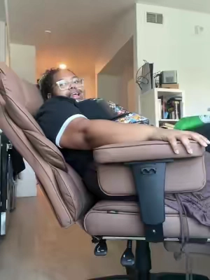 The best computer or gaming chair #deskchair #gamingchair #officechair  #BackToSchool #TikTokshopbacktoschool 
