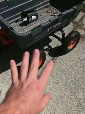 Seriously making my jobs so much EASIER! #Garden#dumpcart#cart#wagon#backyard 