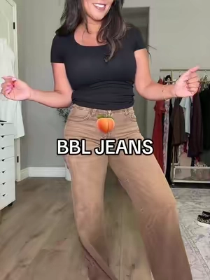 Brown denim is having its fall moment 🤎 These wide leg BBL jeans give you that flattering shape through the waist and booty with a relaxed wide leg that makes every basic top look instantly more put together. The color alone screams fall wardrobe. 🍂 #BacktoSchool #WideLegJeans #BBLJeans #TikTokshopbacktoschool #TikTokShopCreatorPicks